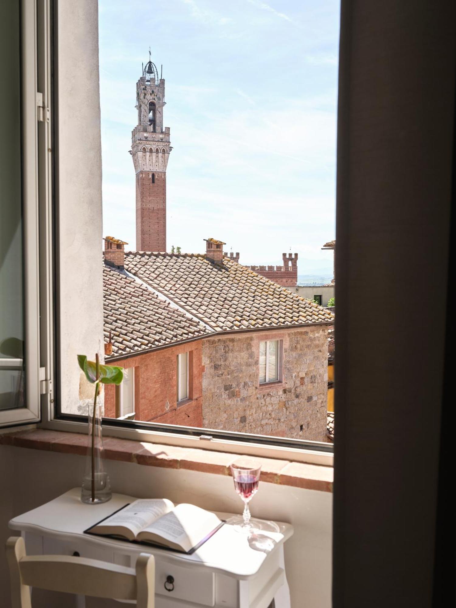 I Terzi Di Siena - Rooms Only Luaran gambar
